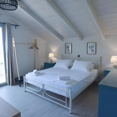 Apartment Cielo House